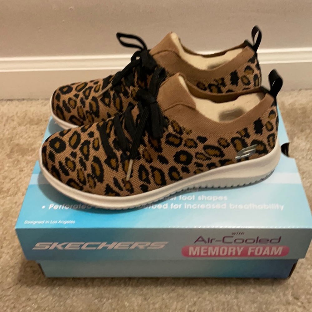 Sketchers Memory Foam